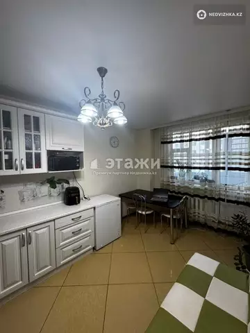 2-комнатная квартира, этаж 7 из 10, 57 м²