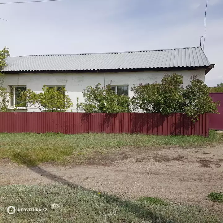 100 м², 4-комнатная часть дома, 29 соток, 100 м², изображение - 1