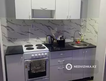 60 м², 3-комнатная квартира, этаж 2 из 4, 60 м², посуточно, изображение - 4