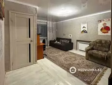 1-комнатная квартира, этаж 4 из 4, 34 м²
