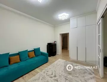 2-комнатная квартира, этаж 3 из 4, 52 м²