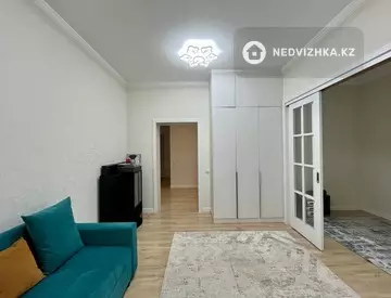 2-комнатная квартира, этаж 3 из 4, 52 м²