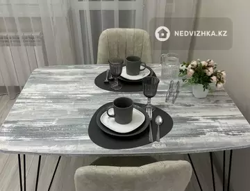 50 м², 1-комнатная квартира, этаж 8 из 9, 50 м², посуточно, изображение - 11