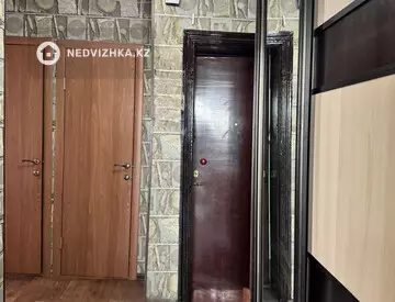 3-комнатная квартира, этаж 5 из 5, 57 м², на длительный срок