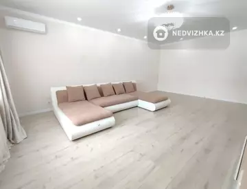 3-комнатная квартира, этаж 4 из 5, 115 м²