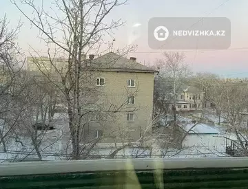 52.3 м², 3-комнатная квартира, этаж 4 из 4, 52 м², изображение - 1