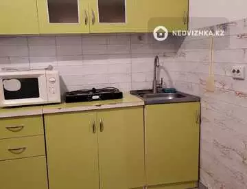 1-комнатная квартира, этаж 1 из 9, 19 м²
