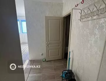 1-комнатная квартира, этаж 11 из 12, 31 м², на длительный срок