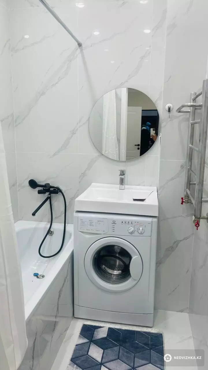 55 м², 2-комнатная квартира, этаж 9 из 12, 55 м², на длительный срок, изображение - 1