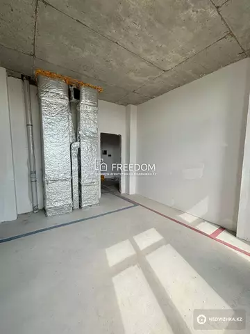 4-комнатная квартира, этаж 18 из 18, 174 м²