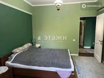 2-комнатная квартира, этаж 2 из 5, 52 м²