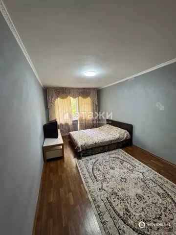 1-комнатная квартира, этаж 2 из 5, 32 м²