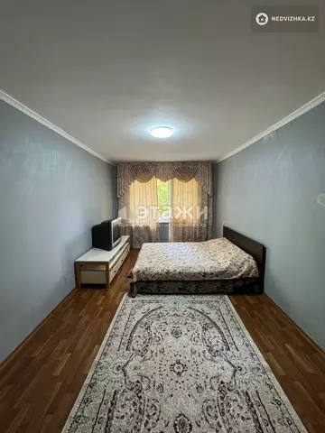 1-комнатная квартира, этаж 2 из 5, 32 м²