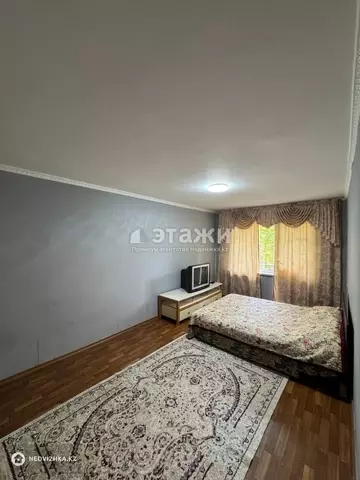 1-комнатная квартира, этаж 2 из 5, 32 м²
