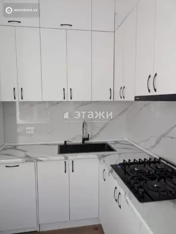 2-комнатная квартира, этаж 2 из 5, 58 м²