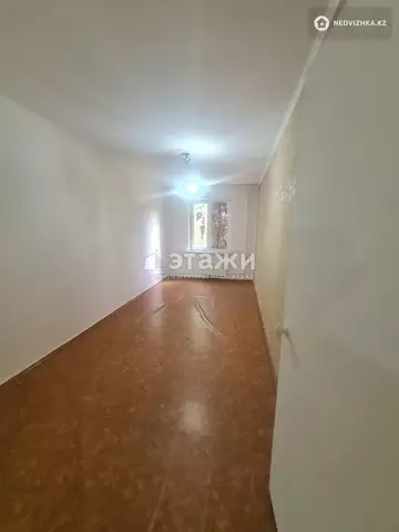 3-комнатная квартира, этаж 2 из 5, 60 м²