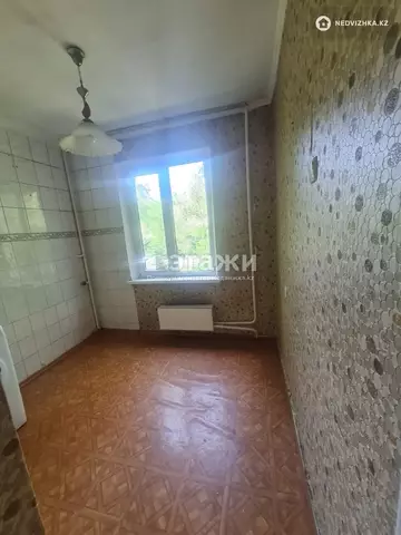 3-комнатная квартира, этаж 2 из 5, 60 м²