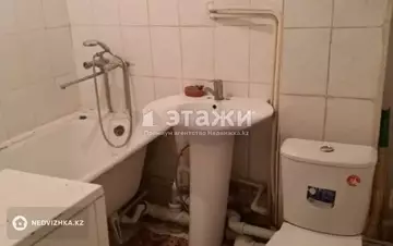 1-комнатная квартира, этаж 3 из 5, 37 м²