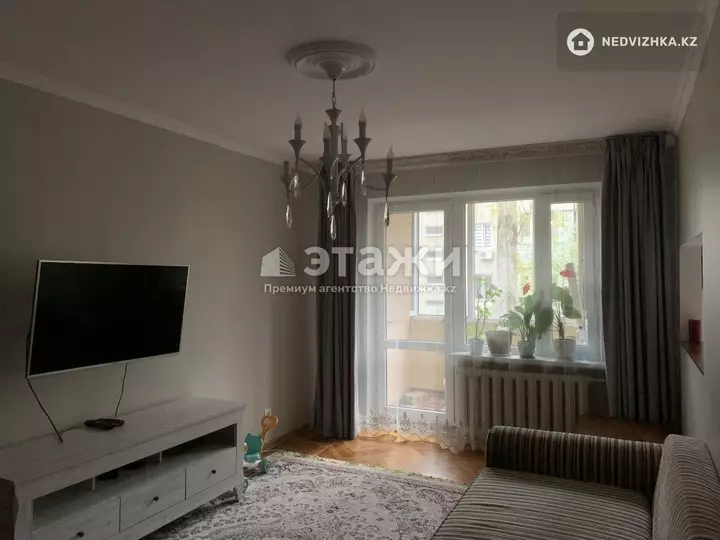 61.4 м², 3-комнатная квартира, этаж 2 из 4, 61 м², изображение - 1