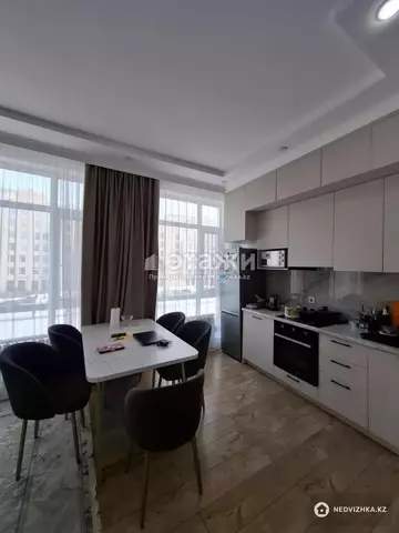 2-комнатная квартира, этаж 2 из 7, 65 м²