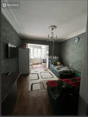 1-комнатная квартира, этаж 1 из 9, 55 м²