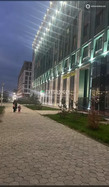 3-комнатная квартира, этаж 5 из 8, 100 м²