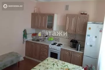 1-комнатная квартира, этаж 4 из 14, 39 м²