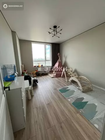 3-комнатная квартира, этаж 4 из 9, 86 м²