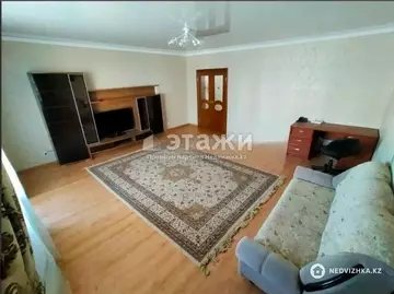 3-комнатная квартира, этаж 5 из 12, 107 м²