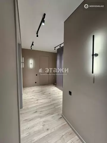 2-комнатная квартира, этаж 5 из 8, 67 м²