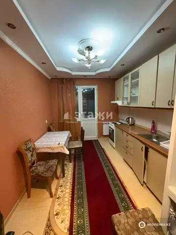 2-комнатная квартира, этаж 10 из 24, 65 м²