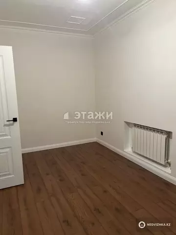 2-комнатная квартира, этаж 4 из 14, 56 м²