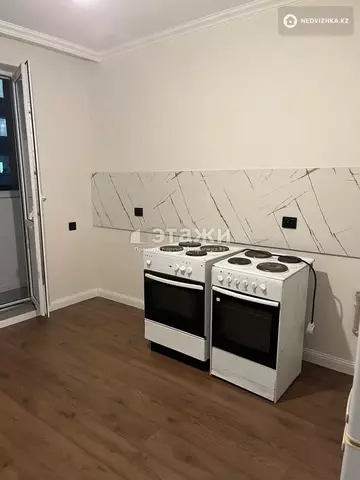 2-комнатная квартира, этаж 4 из 14, 56 м²