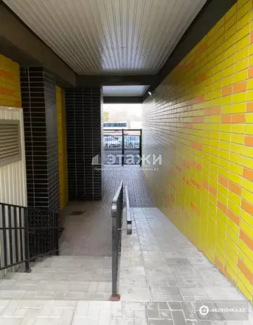3-комнатная квартира, этаж 8 из 9, 72 м²
