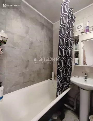 3-комнатная квартира, этаж 5 из 5, 52 м²