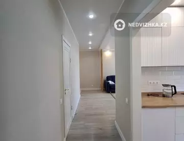2-комнатная квартира, этаж 12 из 24, 56 м²