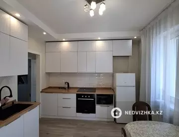 2-комнатная квартира, этаж 12 из 24, 56 м²
