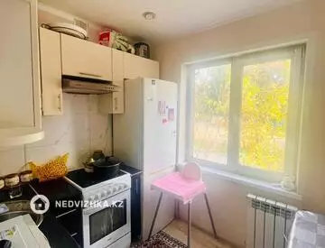2-комнатная квартира, этаж 1 из 5, 48 м²