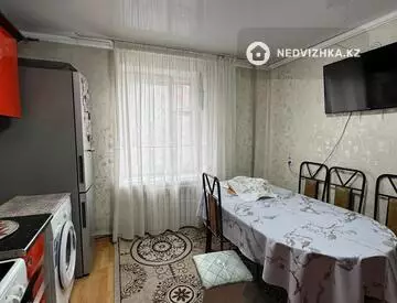3-комнатная квартира, этаж 5 из 9, 94 м²