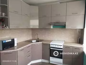 2-комнатная квартира, этаж 5 из 5, 63 м²