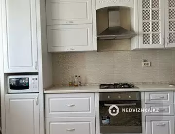 3-комнатная квартира, этаж 6 из 9, 72 м²