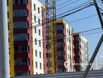 1-комнатная квартира, этаж 4 из 9, 45 м²