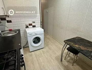 2-комнатная квартира, этаж 5 из 5, 42 м²