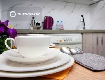 18 м², 1-комнатная квартира, этаж 1 из 2, 18 м², посуточно, изображение - 4