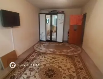 1-комнатная квартира, этаж 4 из 5, 35 м²
