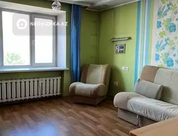 4-комнатная квартира, этаж 5 из 5, 100 м²