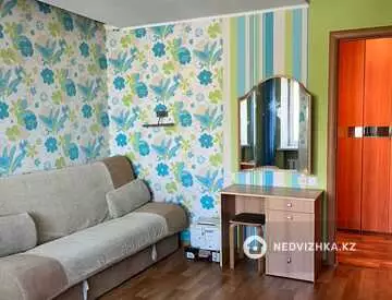 4-комнатная квартира, этаж 5 из 5, 100 м²