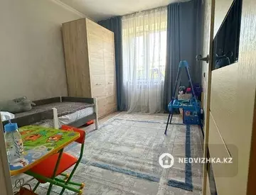 3-комнатная квартира, этаж 2 из 2, 64 м²