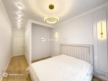 3-комнатная квартира, этаж 2 из 17, 93 м²