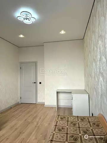 60 м², 2-комнатная квартира, этаж 5 из 10, 60 м², изображение - 4